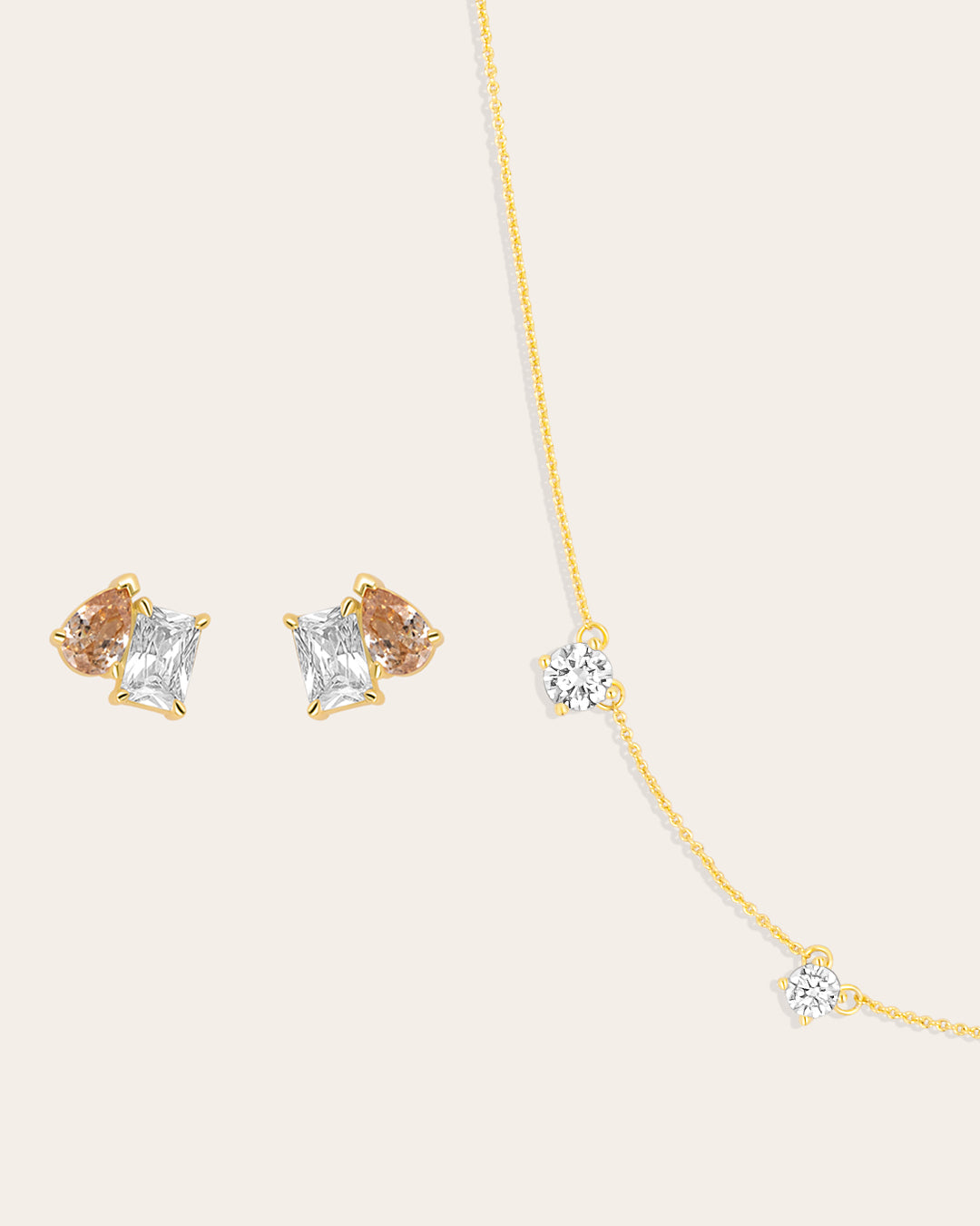 Conjunto Novia Elegante con Acabado Dorado