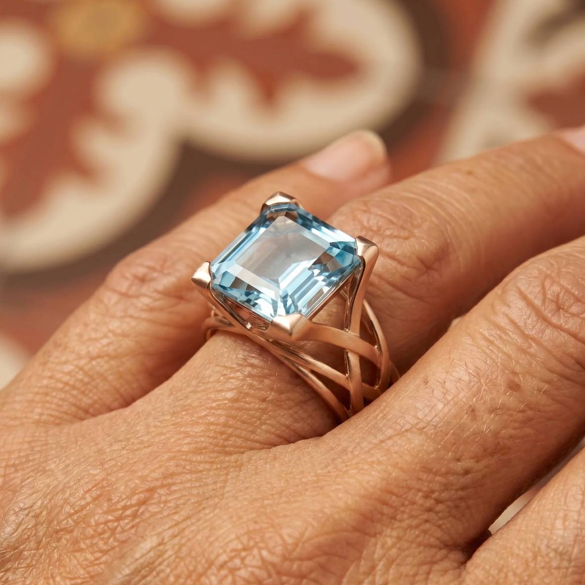 Briana | Anillo Talla Esmeralda
