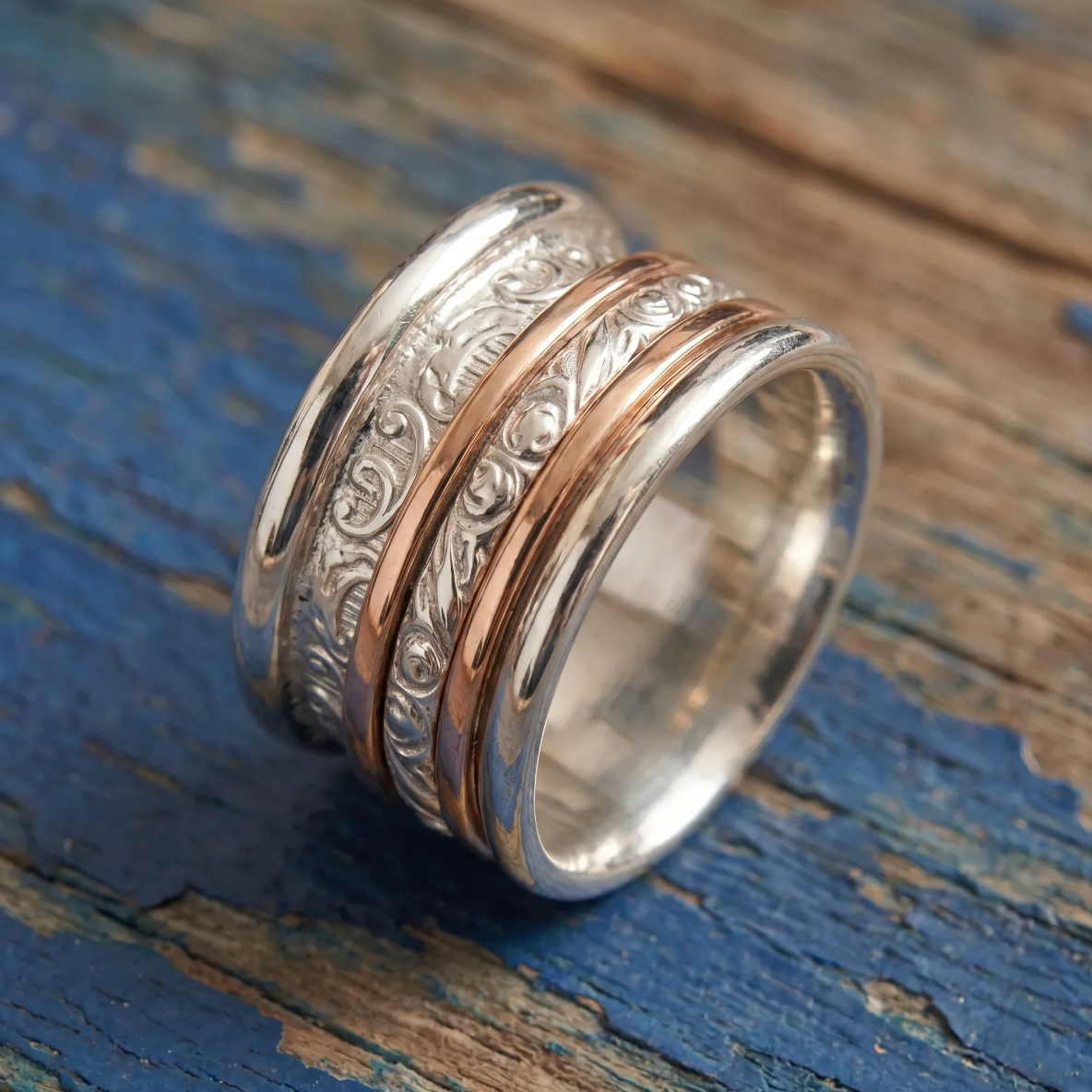 Ana | Anillo Grabado Bicolor