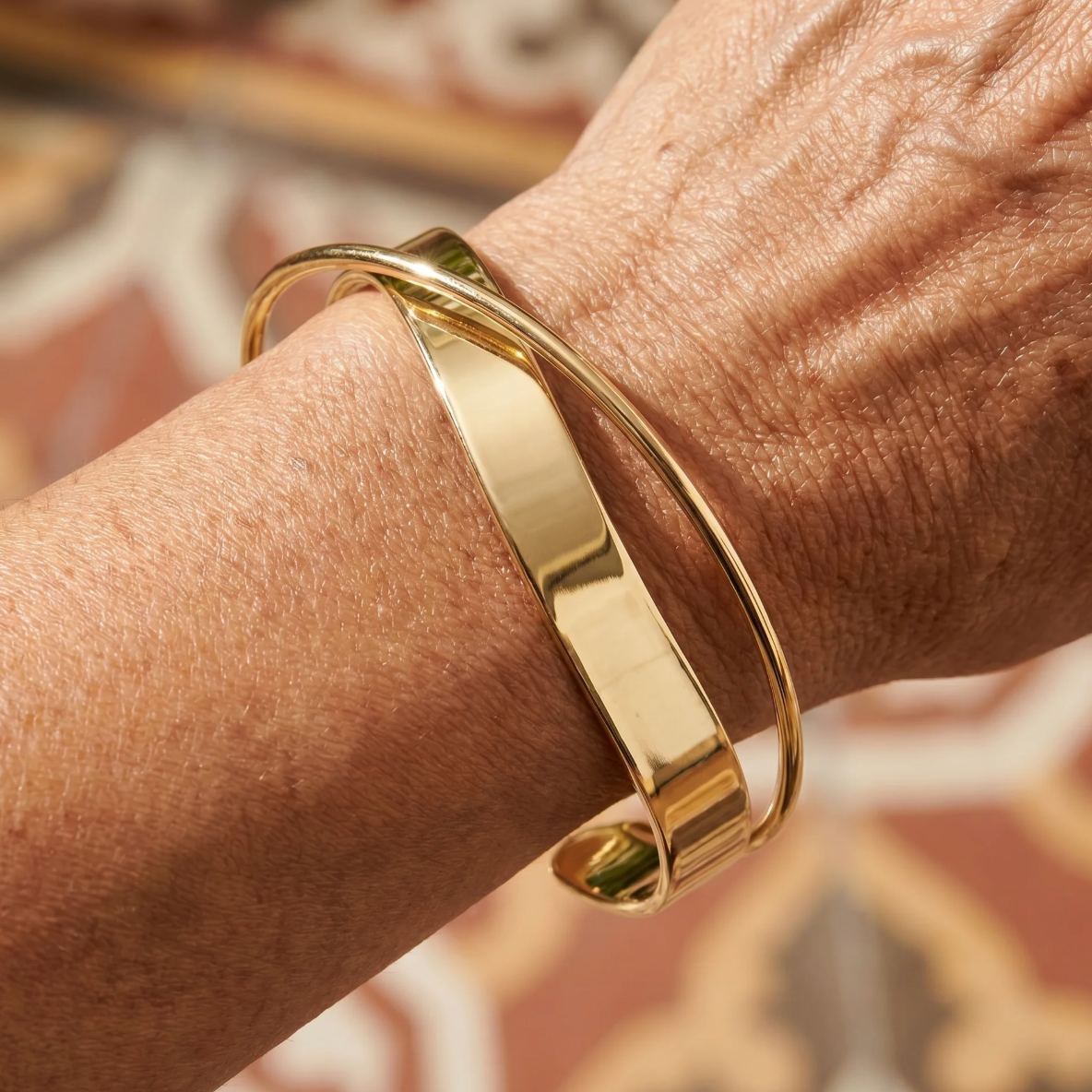 Delfina | Brazalete Cruzado