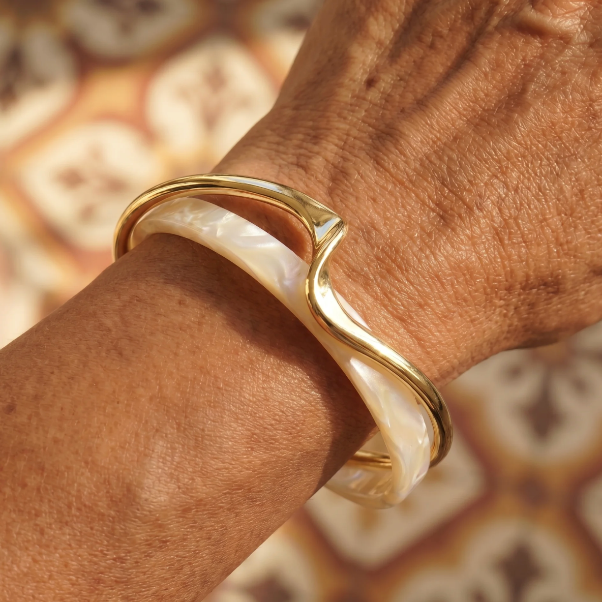 Analía | Brazalete Escultórico
