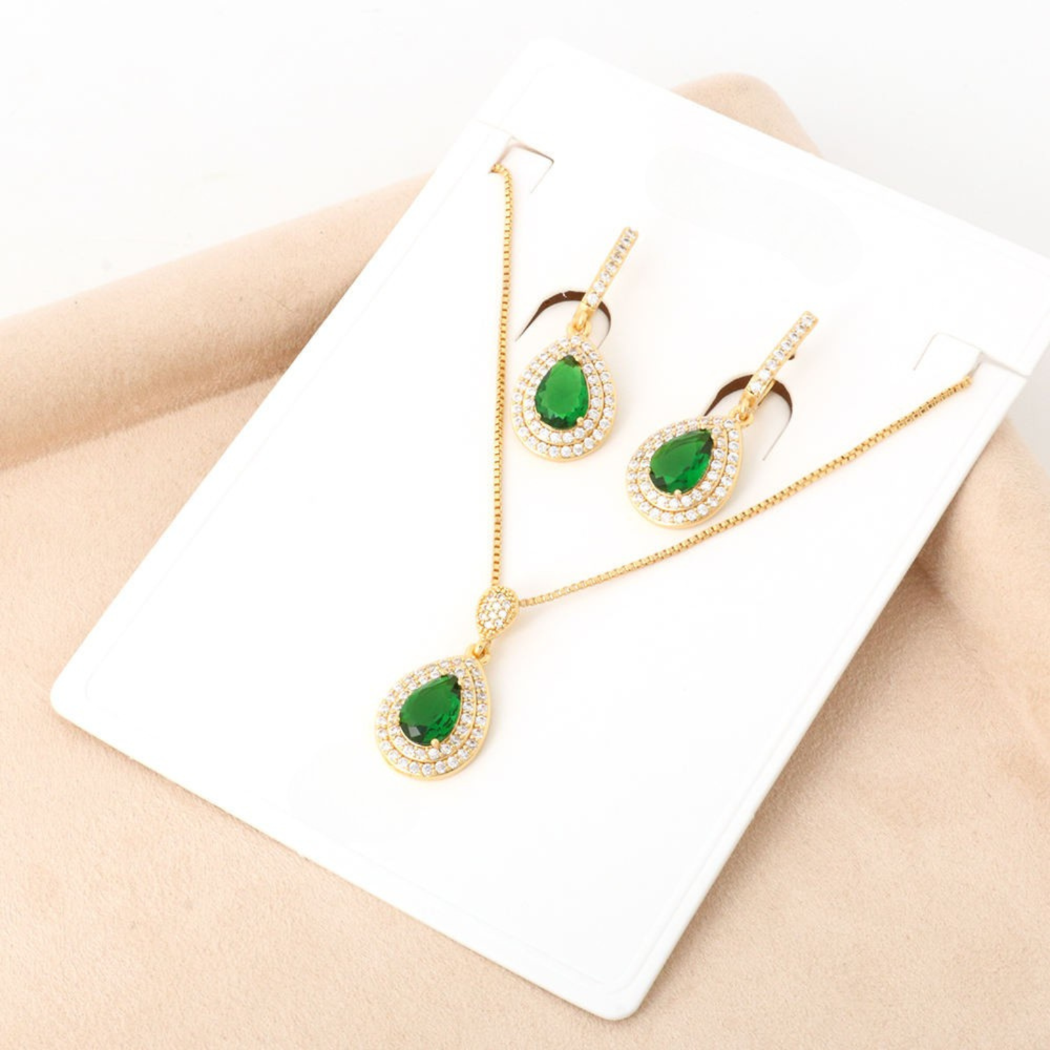 Graciela | Set Gota Verde